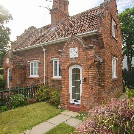 Cosy Cottage Old Clee ภายนอก รูปภาพ