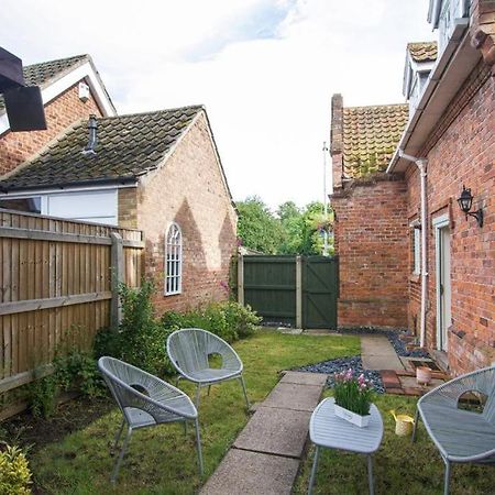 Cosy Cottage Old Clee ภายนอก รูปภาพ