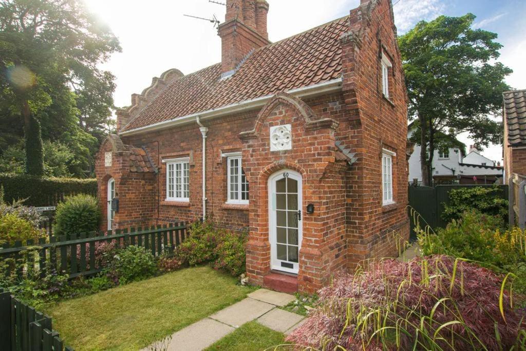 Cosy Cottage Old Clee ภายนอก รูปภาพ