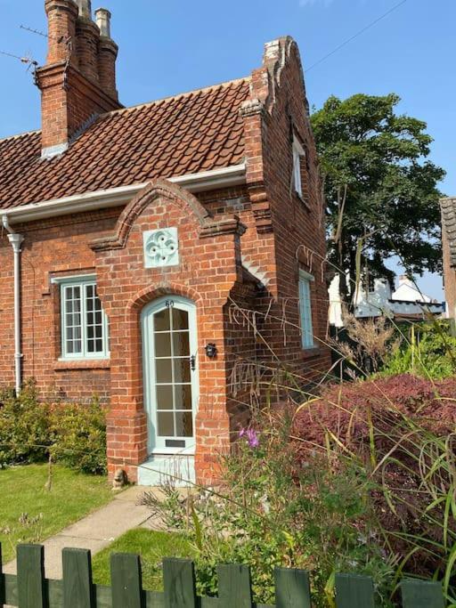Cosy Cottage Old Clee ภายนอก รูปภาพ