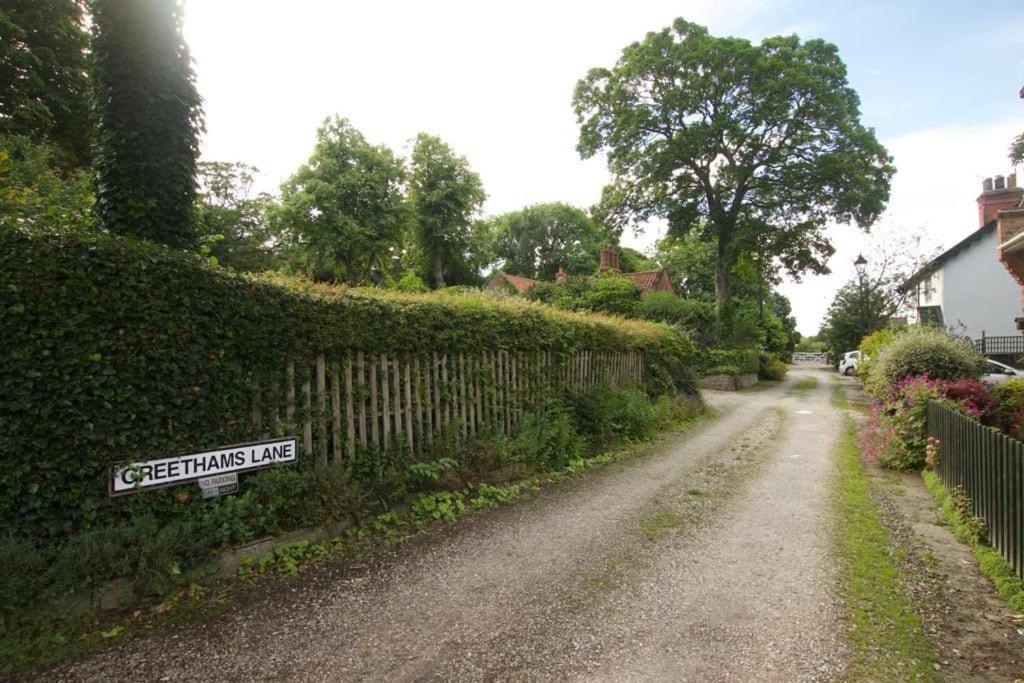 Cosy Cottage Old Clee ภายนอก รูปภาพ